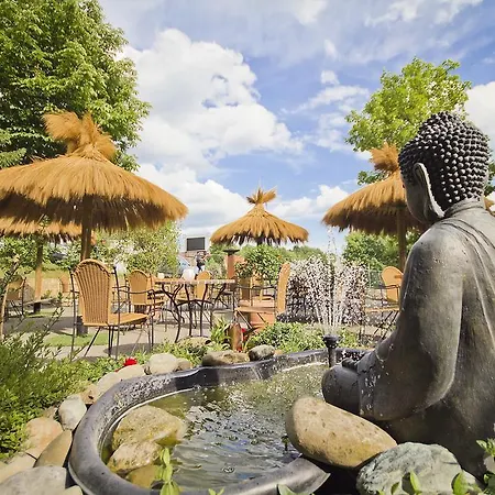 Отель Rebgarten Adler