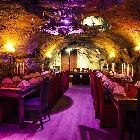 Отель Rebgarten Adler Пфуллендорф