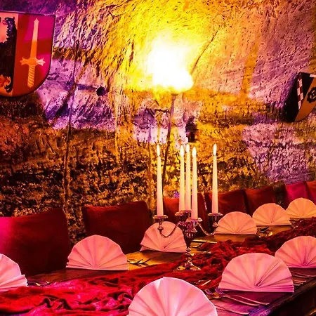 酒店 Rebgarten Adler 3*